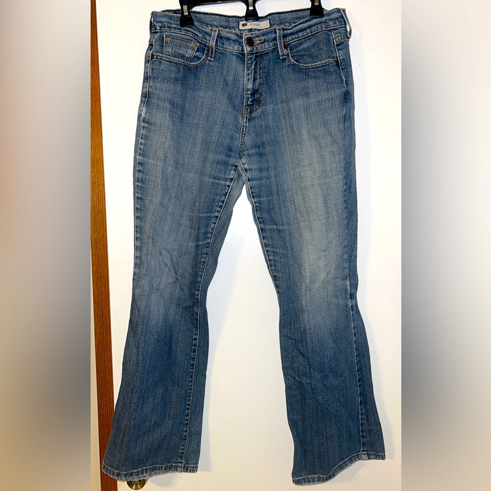 Levi women’s jeans 30x32
